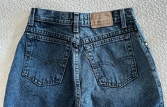 Vintage Levi Tapered Jeans 900 ~ Size 5 (26 x 30) ~ 100% Cotton