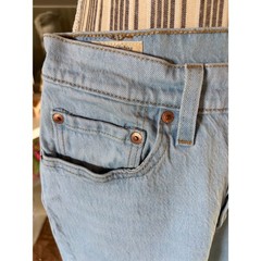 Levi’s Premium 501 90’s Distressed Light Wash Straight Leg HighWaist Classic Mom