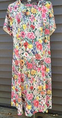 Women’s VTG 70’s House Dress Floral Knit Square Neck 42” Chest Day Dress NICE