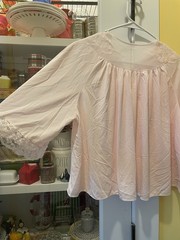 VINTAGE Shadow Line Pink Satin Bed Jacket M