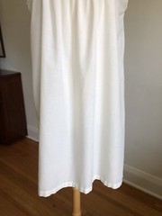 BEAUTIFUL VTG BARBIZON Yellow w/ White Lace Floral Embroidery Nightgown SZ M
