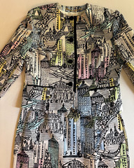 Vintage Louis Feraud “City Scene” Skirt Suit SZ 14 Germany