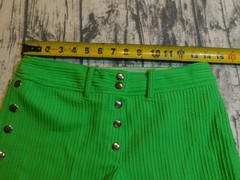 VTG GOGO SHORTS MOD BRIGHT GREEN SNAP FRONT TEXTURED POLY 60’s 70’s WOMENS 9 10