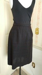 Vintage Wool blend Skirt Pencil straight 24in waist 23in L brown black 1960’s