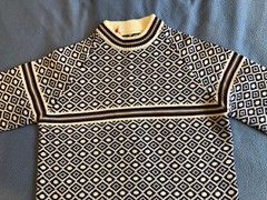 Rare and vintage Zayre sweater from the 1980s or earlier! 100% acrylic