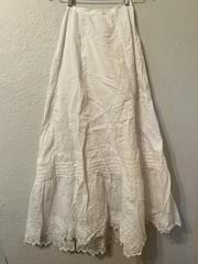 Antique Edwardian XXS White Cotton Eyelet Lace Lawn Skirt Petticoat 22″ Waist