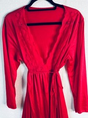 LOVELY!!VTG 70’S GILEAD LIPSTICK RED NYLON LACE WRAP FRONT NEGLIGEE ROBE*M/L