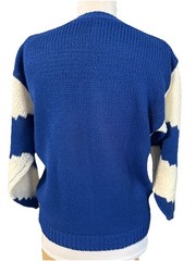 Vintage 1980s Via L.A. Sweater Size Medium Blue White Chevron Colorblock