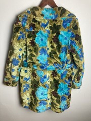 True Vintage 60s Tapestry Wrap Coat Womens Floral Retro Hippie Heritage
