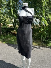 Vintage 2004 Gucci Black Silk Pleated Halter Open Back Dress IT 42 Tom Ford Era