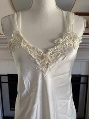 Vintage Dentelle White Night Gown Sz S Sexy Glamorous Lace Bridal USA