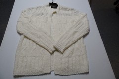 Vintage Women’s Leroy Knitwear Sweater Large 100% Acrylic