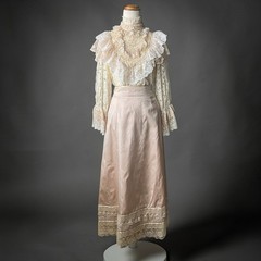 Vintage Mariana Hardwick Couture Wedding Dress Set – Antique Laces / 3 piece set