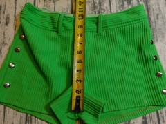 VTG GOGO SHORTS MOD BRIGHT GREEN SNAP FRONT TEXTURED POLY 60’s 70’s WOMENS 9 10