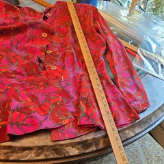 Silks by St. Gillian blouse/ jacket 100% Silk Size 14 VTG 80s Pads A5