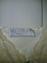 Vintage 90s/Y2K ValMode Lingerie Ivory Slip W/Lace Bodice and Button Front SizeS