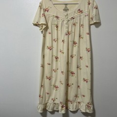 Simply Basic Nightgown Size Large Prairie Granny Pale Yellow Feminine Ruffle