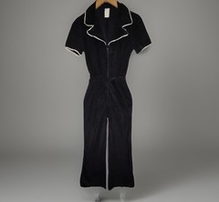 VTG 70s Black Velour Knit Jumpsuit Crochet Trim Belted Flare Arnel Zip XS Lounge