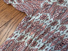 Vintage 1940s Pink Buddha Stained Glass Novelty Print Dress (B-39″ W-30″ H-38″)