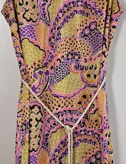 VTG Dress Cape Cod Casuals Women’s 14 1/2 Gold Pink Psychedelic Floral Belted