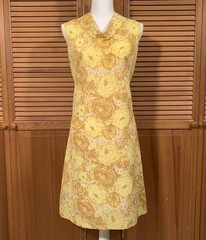 1960’s Vintage Mr. Winn California by Teddi Shift Dress. Medium. Yellow and Tan