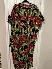 Hilo Hattie Vintage Hawaiian Orchid Print Kaftan Maxi Dress