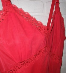 VINTAGE SHEER LACE CHERRY RED HEIRESS SLIP Nylon CHIFFON LADIES SEXY 36 AVE EUC