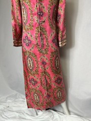 Vintage Long Pink W Accent Med Sized Dress No Tags 17 Inches Pit To Pit 49.5 L