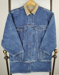 VTG LEVI’S Size Large Womens Made in USA Denim Barn Chore Field Jacket Coat