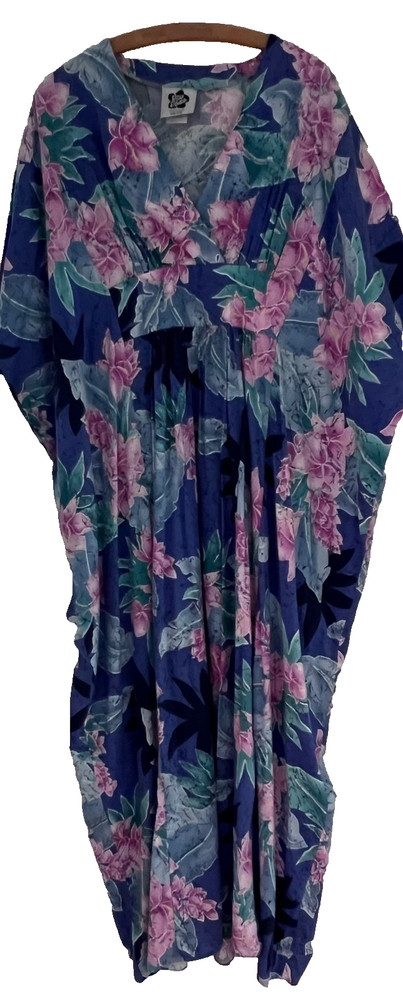 VTG Hilo Hattie Tropical Floral Kaftan Muumuu Cotton Rayon Made In Hawaii OS
