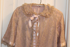 Vintage Robe & Nightgown Chantilly Lace Matej Odette Barsa Pink Ecru Medium