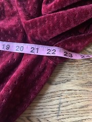 Vtg 80s Violette Wine Red Velour Houserobe Glamour Ruffle Collar Med to Lg