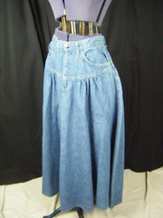 CANDIES Vtg 90s Blue Denim Western Cut Skirt-Waist 26.5″