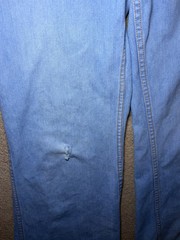 True vintage 1970s high waisted light wash flare bell bottom denim jeans