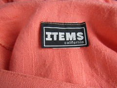 VTG 1970s 80s ITEMS CALIFORNIA DRESS & BELT CORAL COLOR RAYON FLAX FABRIC BELT
