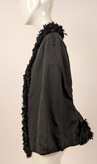 GOTHIC VICTORIAN 1880’S BUSTLE BACK CAPE W FEATHERED RUFFLE TRIMS