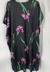 VTG Winlar kaftan dress in a black, pink, and green floral print One Size Mumu