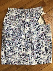 Vintage 1990s Floral Skirt Gitano Knee Length Straight 7/8 NWT Spring