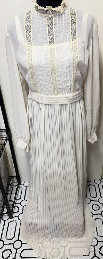Emma Domb Lace Pleated Long Dress White Long Sleeve High Neck Retro Wedding 42″