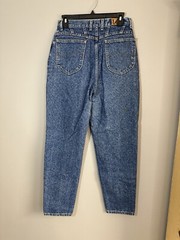 Vintage 90s Lee Jeans Women’s Size 6 High Waist Mom Tapered Denim *See Meas