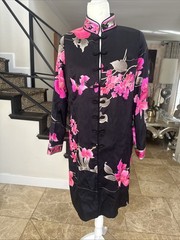 Leonard Of Paris Black Satin Pink Orchids Knee Length Tunic Coat Frog Closure 42