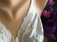1119 LILYETTE 36D Pink Satin Lace Trim Front Close Underwire Molded Bra #865 VTG
