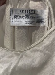 VASSARETTE FULL SLIP Dress Nylon 32” 36 / 42 Cream Adjustable Strap