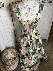 Carol Anderson California Vintage Floral Shabby Chic Smocked Back Dress Sz 9/10