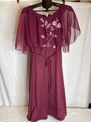 Vtg 1970s Burgundy Magenta Sheer Overlay Embroidered Floral Maxi Dress Size 14.5