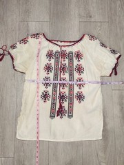 Vintage Hand Embroidered Romanian Folk Blouse Boho Ethnic Peasant Top White L/XL