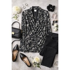 Carry Back Blouse Women 10 Black Silver Metallic Foil Abstract Vintage Glam Top