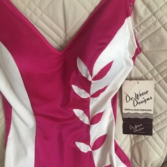 1980s NWT De Weese Designs Fuchsia & White Sea Leaves One Piece Swim Suit Sz 16