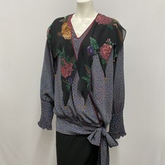 Maggie Shepherd Blouse Top Floral Very Cool Bead Detail Ties on Side Size M