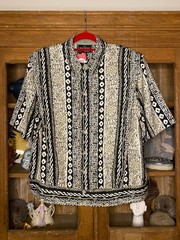 Black and Green Patterned Shirt Size 16